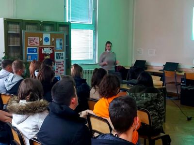 Održana 3. po redu edukacija o osnovama volonterstva “Biti volonter” Održana 3. po redu edukacija o osnovama volonterstva “Biti volonter”