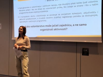 Sudjelovanje na stručnom skupu volonterskih centara u Selcu Sudjelovanje na stručnom skupu volonterskih centara u Selcu
